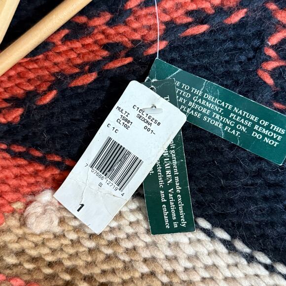 Ralph Lauren Southwestern Hand Knit Fringe Poncho Lauren Ralph Lauren Sz 1 - Picture 7 of 8